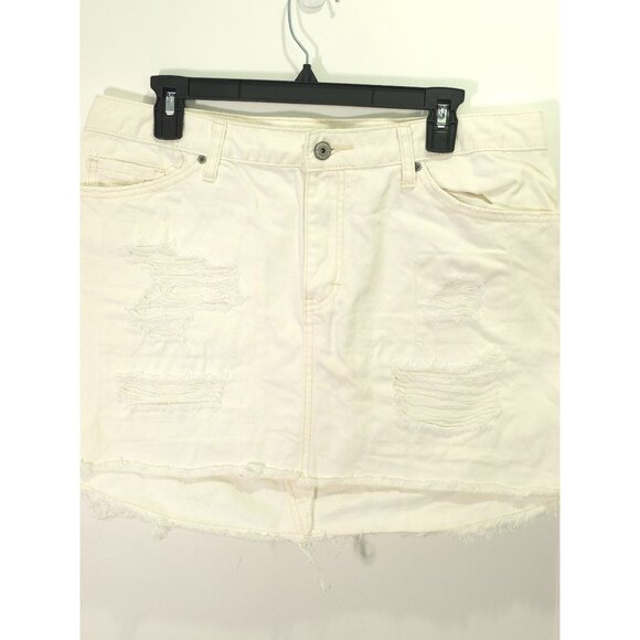 Vanilla Star White Distressed Mini Skirt Size 13 - Picture 2 of 10